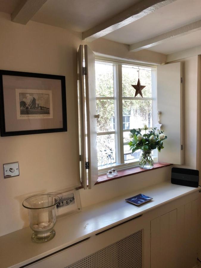 Little Gem On Bridgnorth'S Cartway. River Views エクステリア 写真